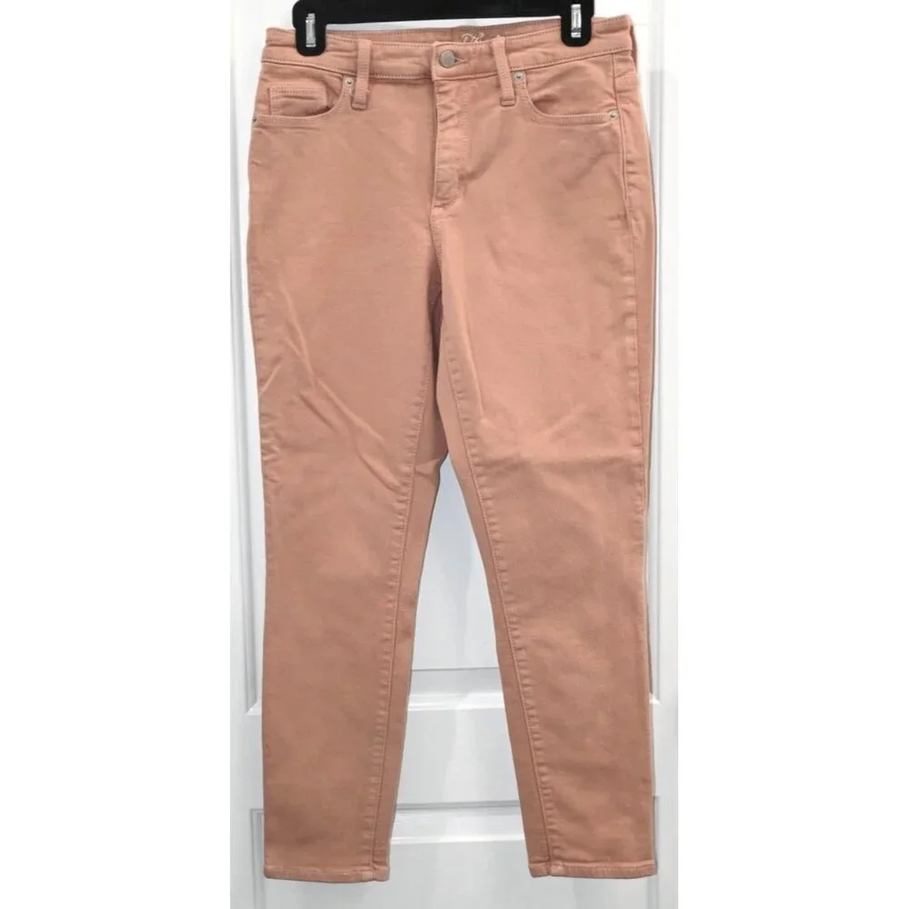 Universal Thread Junior High Rise Skinny Crop Pants Size 4/27 - Picture 1 of 2